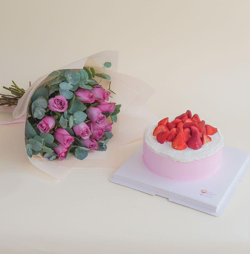 regalo para mujeres con flores y pastel